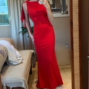 Common Sense Elegant Red Evening Gown